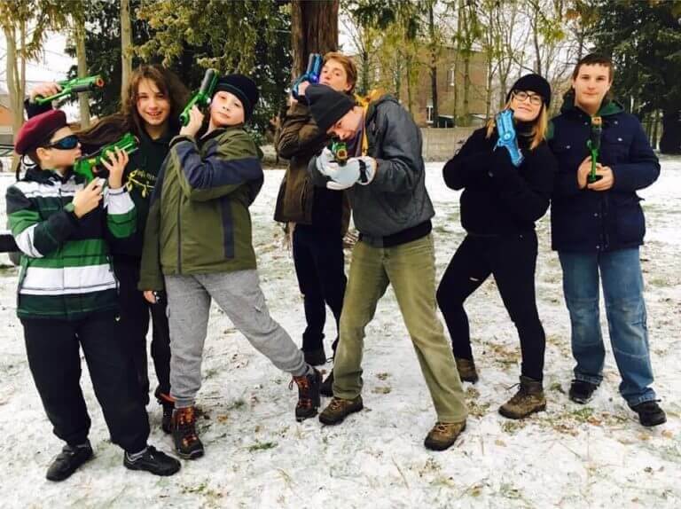 laser game groep sneeuw